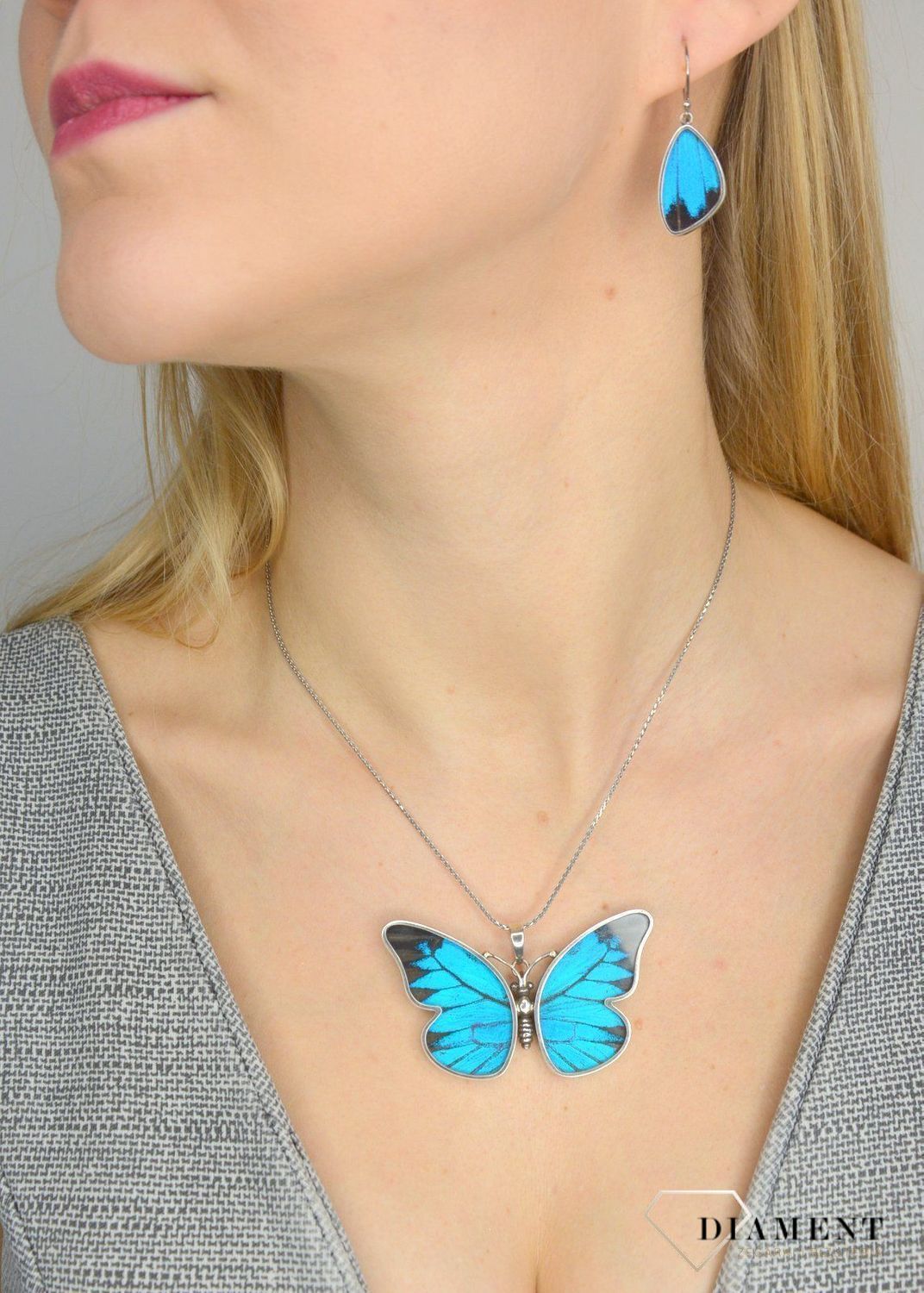 Zawieszka srebrna w kształcie motyla W 2443.jpg